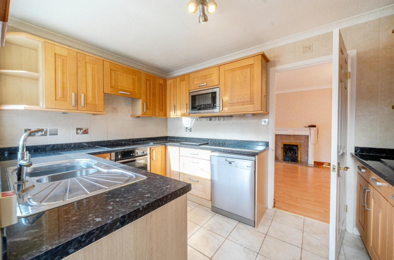 Property photo: 1243766 (4).jpg