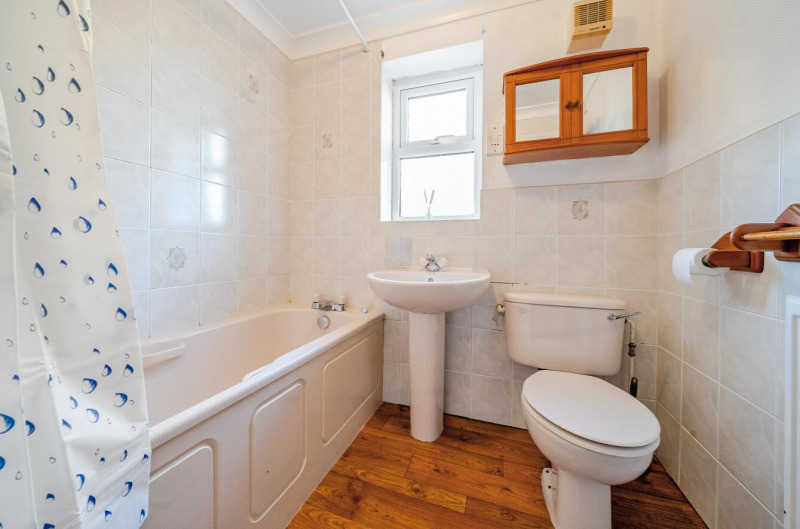Property photo: 1255633 (8).jpg