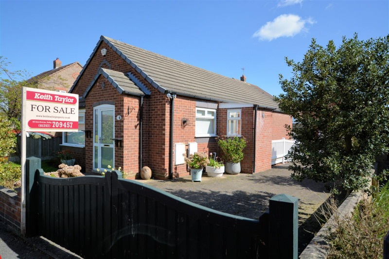 Main property photo: Templar Way.jpg