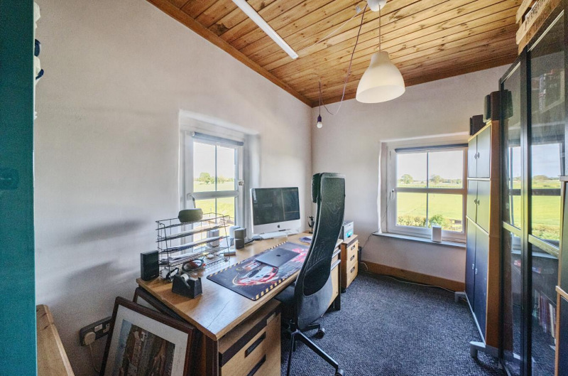 Property photo: 1289979-15-68276fdde5330-ARW..jpg