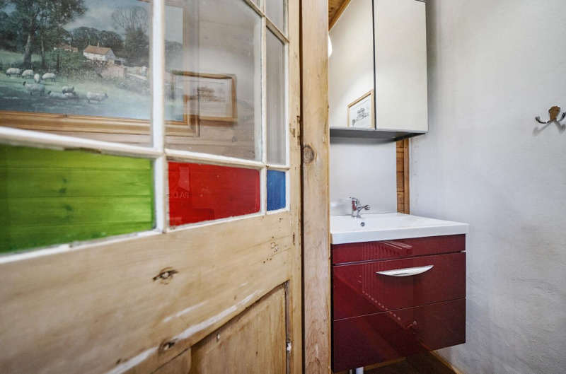 Property photo: 1289979-18-68276fe7c2f9e-ARW..jpg
