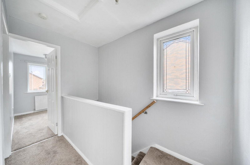 Property photo: 1422593-8-69aae5fde1d80.jpg