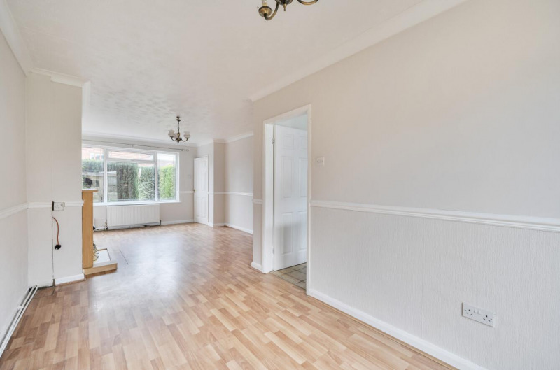 Property photo: 1422593-12-69aae875d08b2.jpg