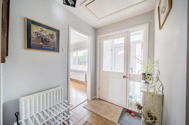 Property photo: entrance