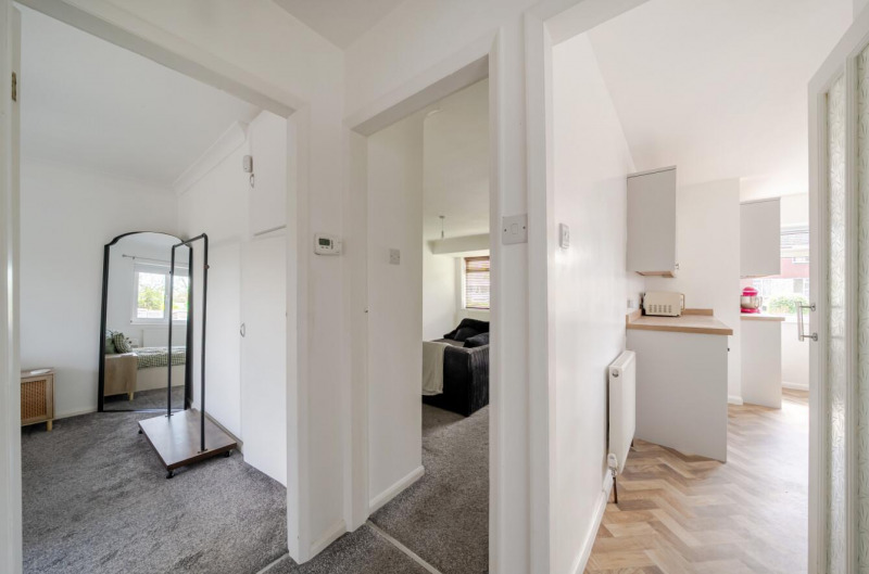 Property photo: 1446182-10-69dcdfd96da54.jpg