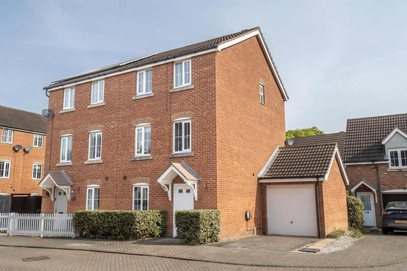 Robin Close, Selby